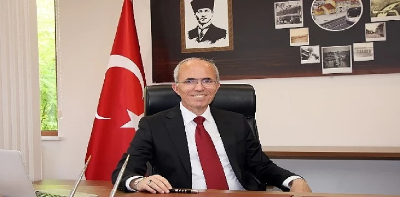 Başkan Candan’dan 24 Kasım Öğretmenler Günü Mesajı