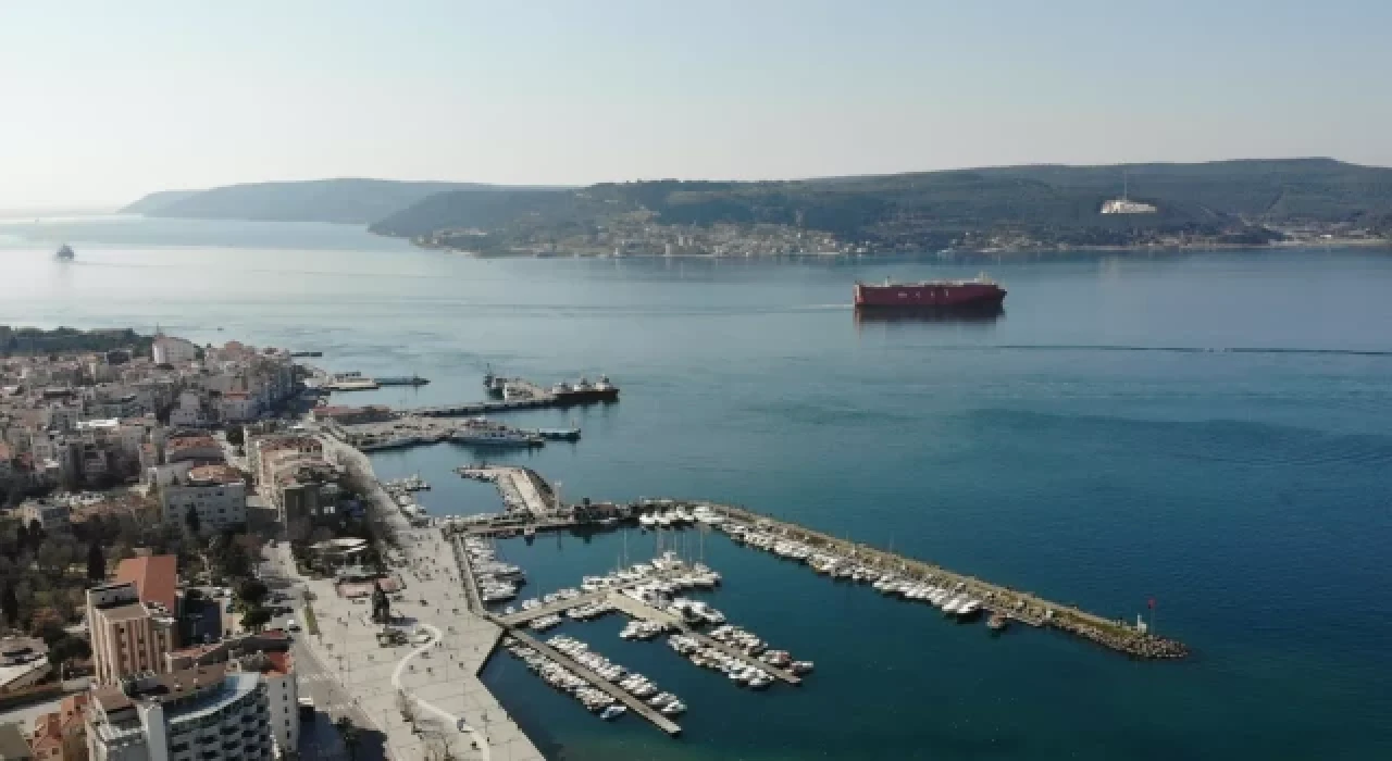 Çanakkale Boğazı gemi trafiğine kapatıldı