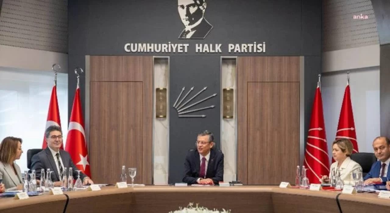CHP MYK, Özel Başkanlığında ilk kez toplandı
