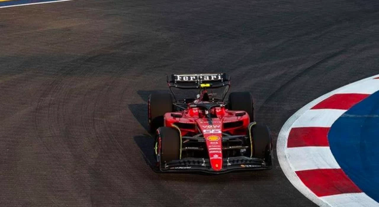 F1'de Carlos Sainz'a 10 sıra geriden başlama cezası