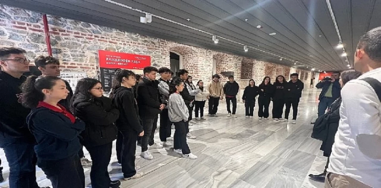 Gençler Zeytinburnu’nda, 'Tarihin İzinde