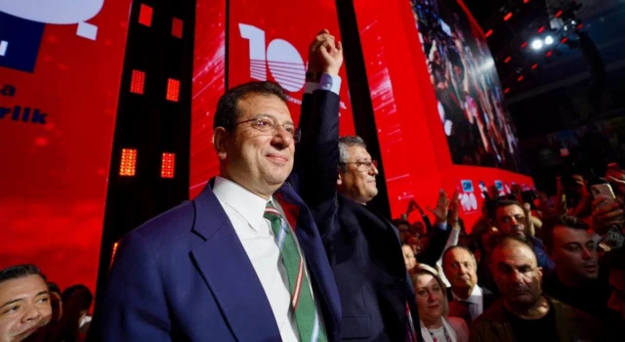 İmamoğlu, CHP'nin yeni lideri Özel'i ziyaret etti