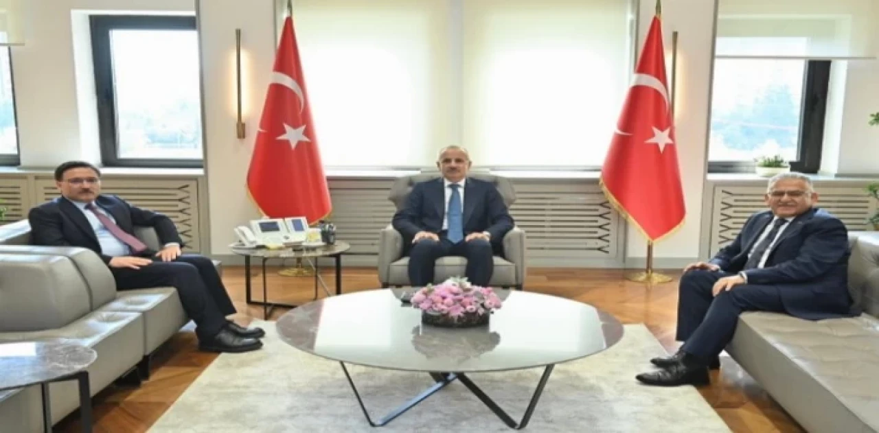 Kayseri protokolünden Bakan Uraloğlu’na ziyaret