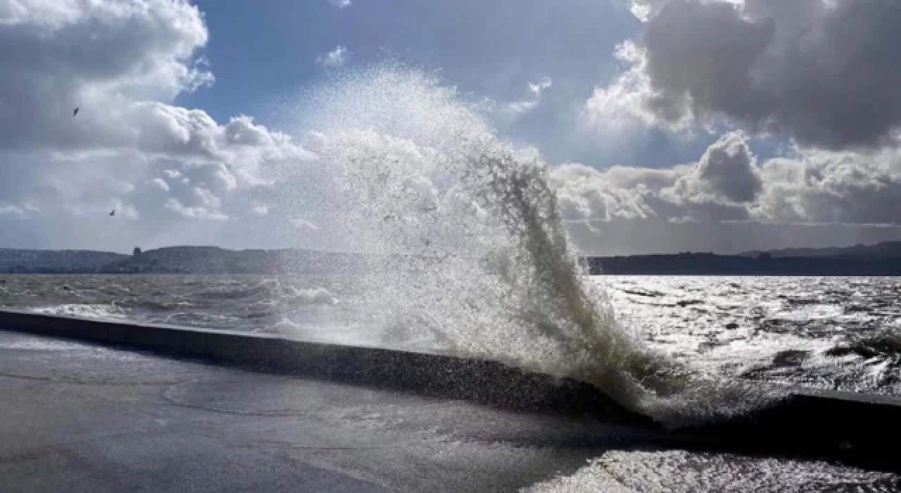 Meteoroloji'den Ege Denizi için fırtına uyarısı