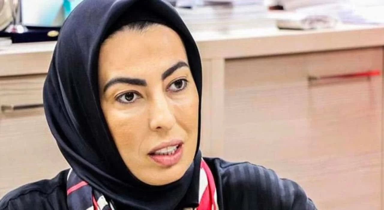 Nihal Olçok, kurucusu olduğu Gelecek Partisi'nden istifa etti