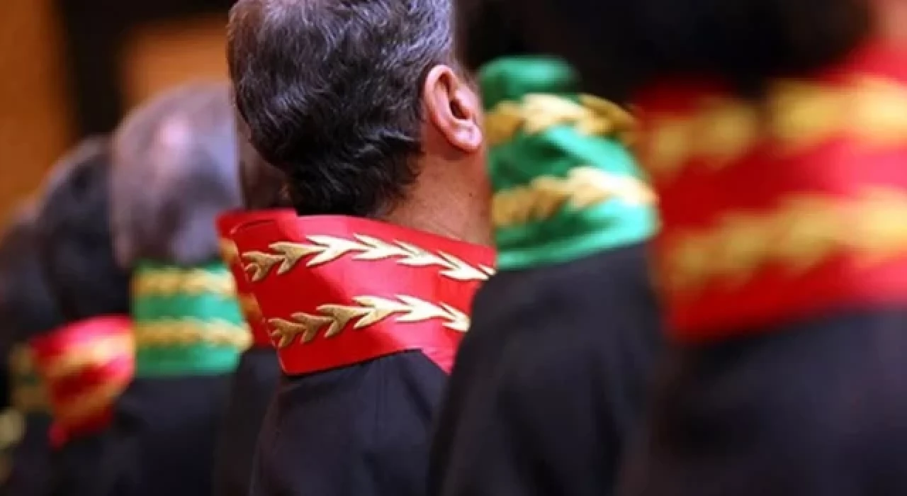 Yüksek yargıda maaş krizi: Yargıtay ve Danıştay üyeleri AYM’nin iptalini protesto etti