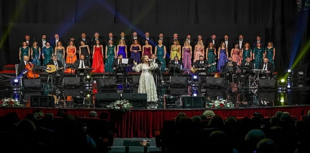 ”Yüzyılın hatırası” konseri ile lıv hospital hekimleri sahnede