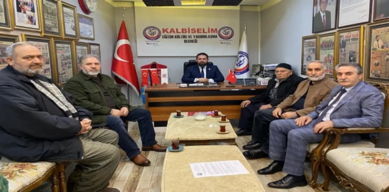 Bursa’da hayır dernekleri umut olmak için buluştu