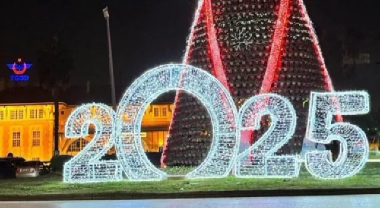 Dünya 2024'e, Adana 2025'e giriyor