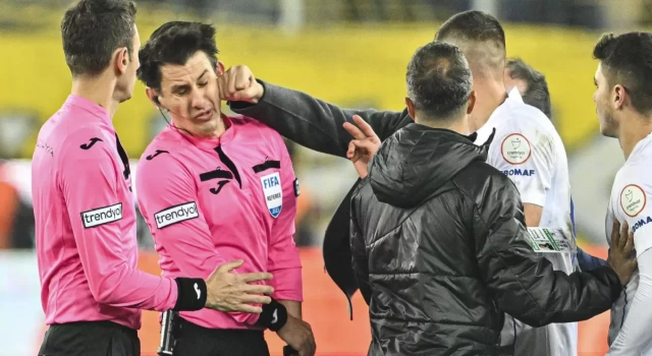 FIFA Başkanı Infantino: 'İlgili makamlara çağrım hakemlerin güvenliğinin sağlanmasıdır'