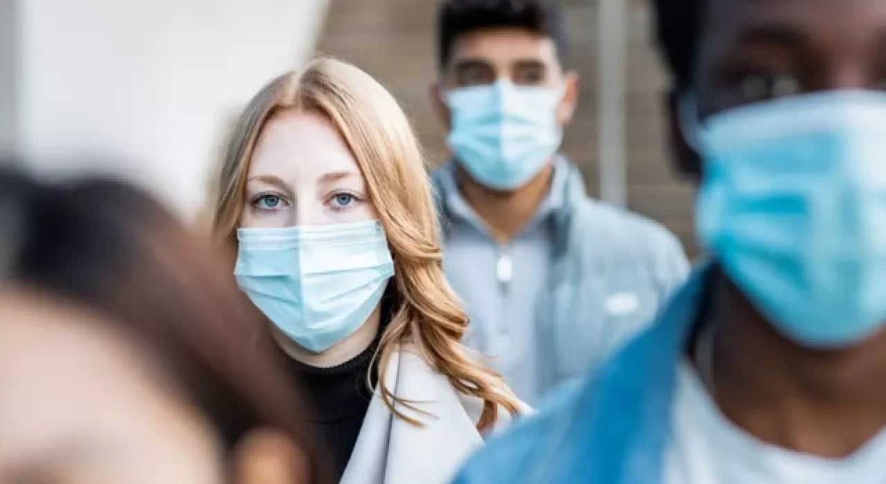 Gizemli virüs Çin'den sonra Avrupa'yı da vurdu: Alarm durumuna geçildi