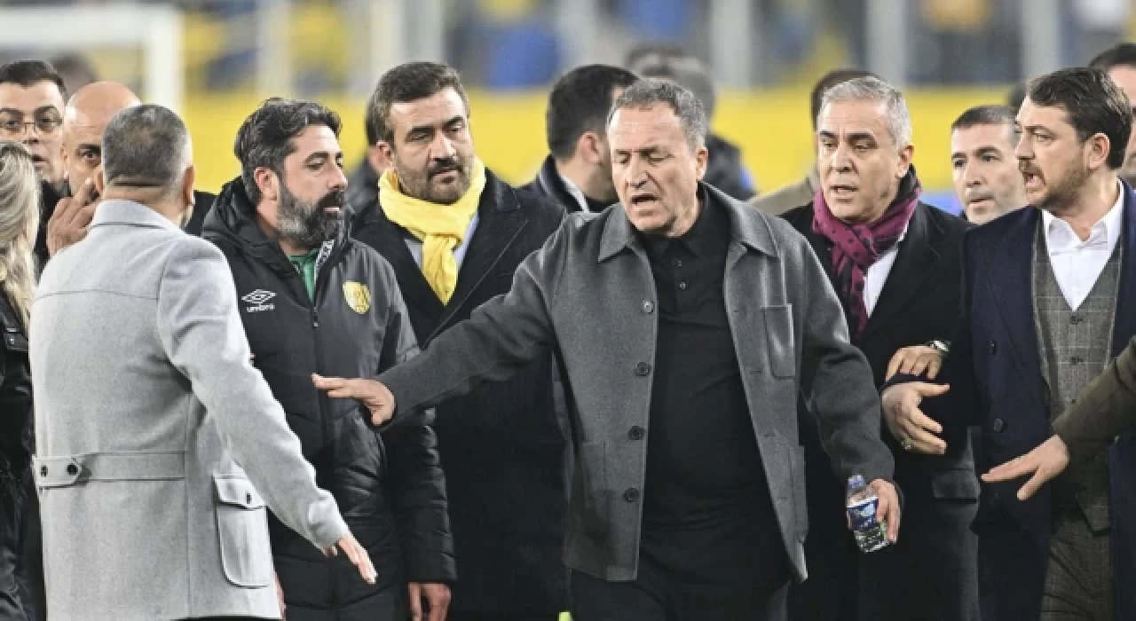 AK Partili Çelik duyurdu: Faruk Koca kesin ihraç talebiyle disipline sevk edildi