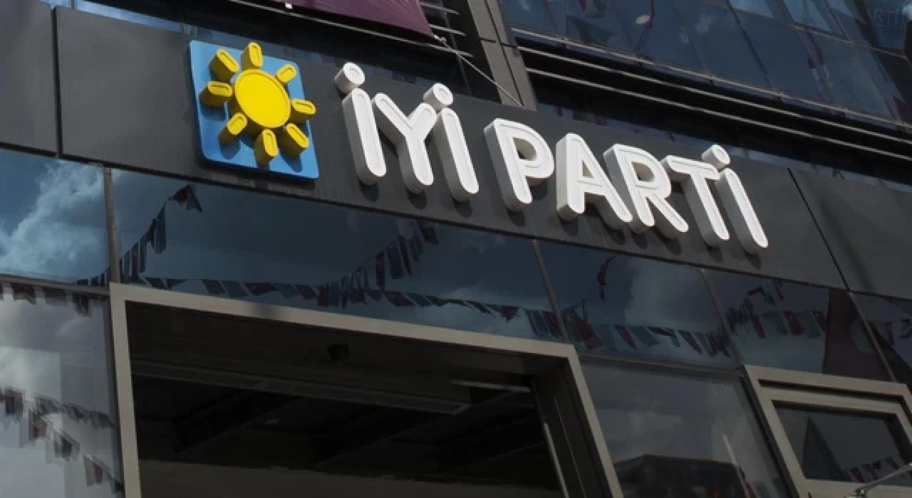 İyi Parti'de görevden almalar sürüyor