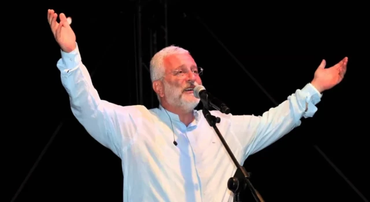 Onur Akın'dan CHP'li adaylara şarkı yok: Siyasette vefa görmedim