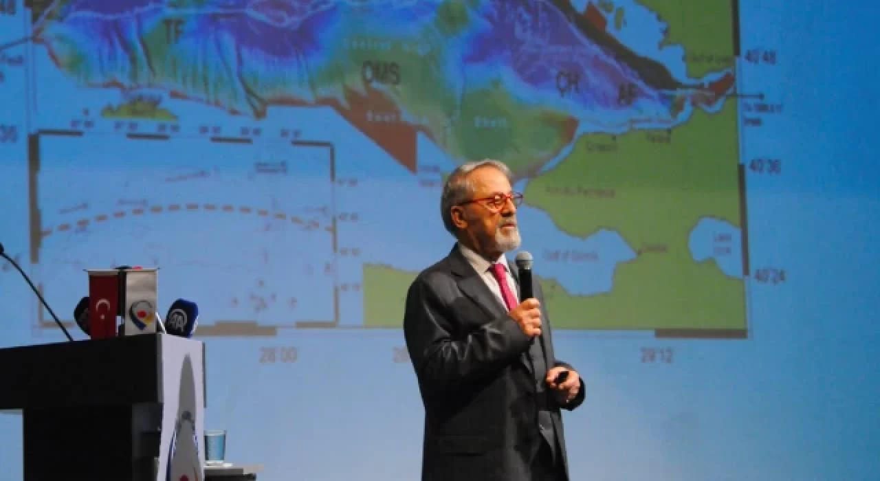 Prof. Naci Görür: Bize düşen, yönetenleri depreme hazırlanmak için zorlamak