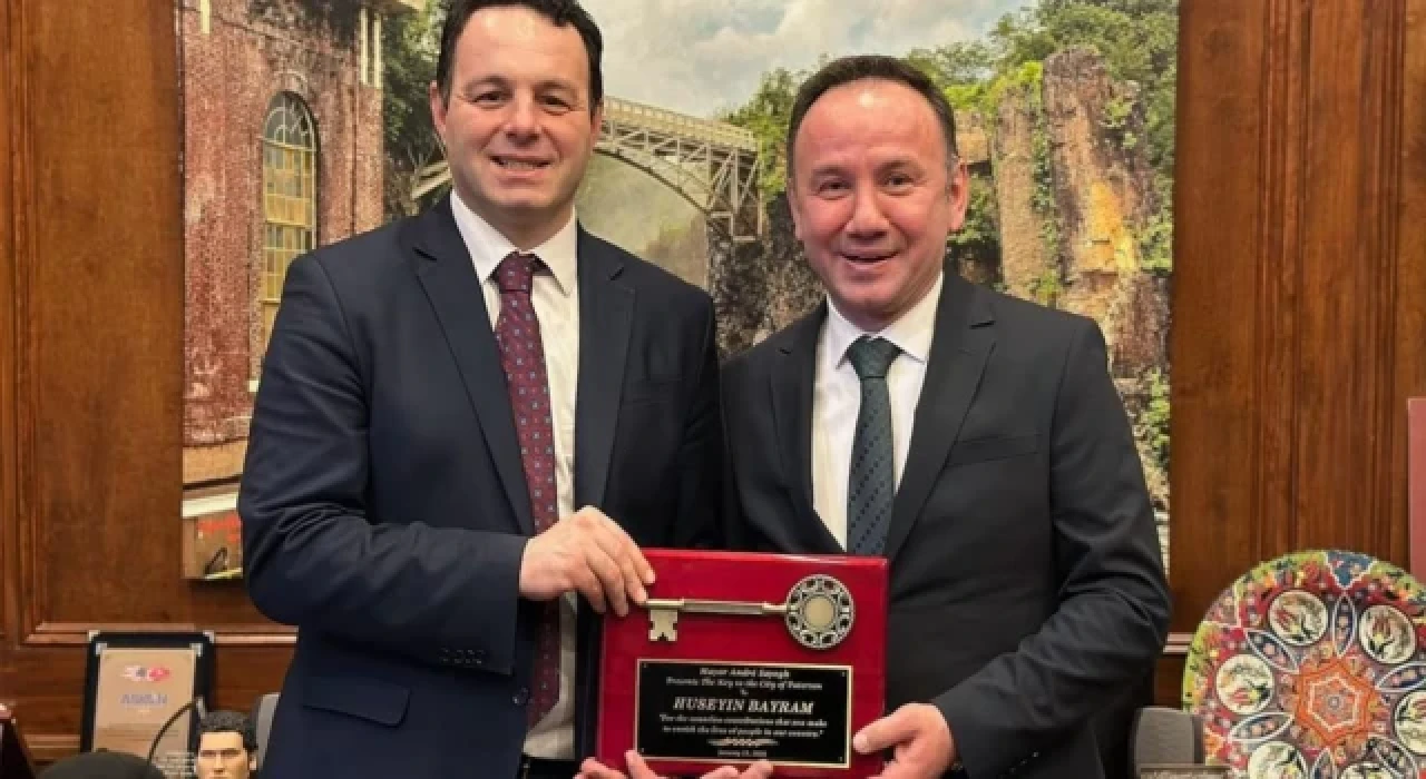 ABD’nin New Jersey eyaletinde ”şehrin anahtarı” ilk defa bir Türk’e verildi
