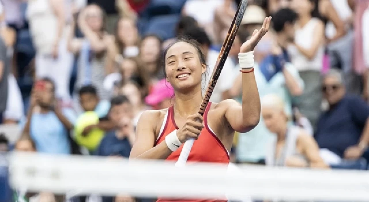 Avustralya Açık'ta Zheng, yarı finale çıktı
