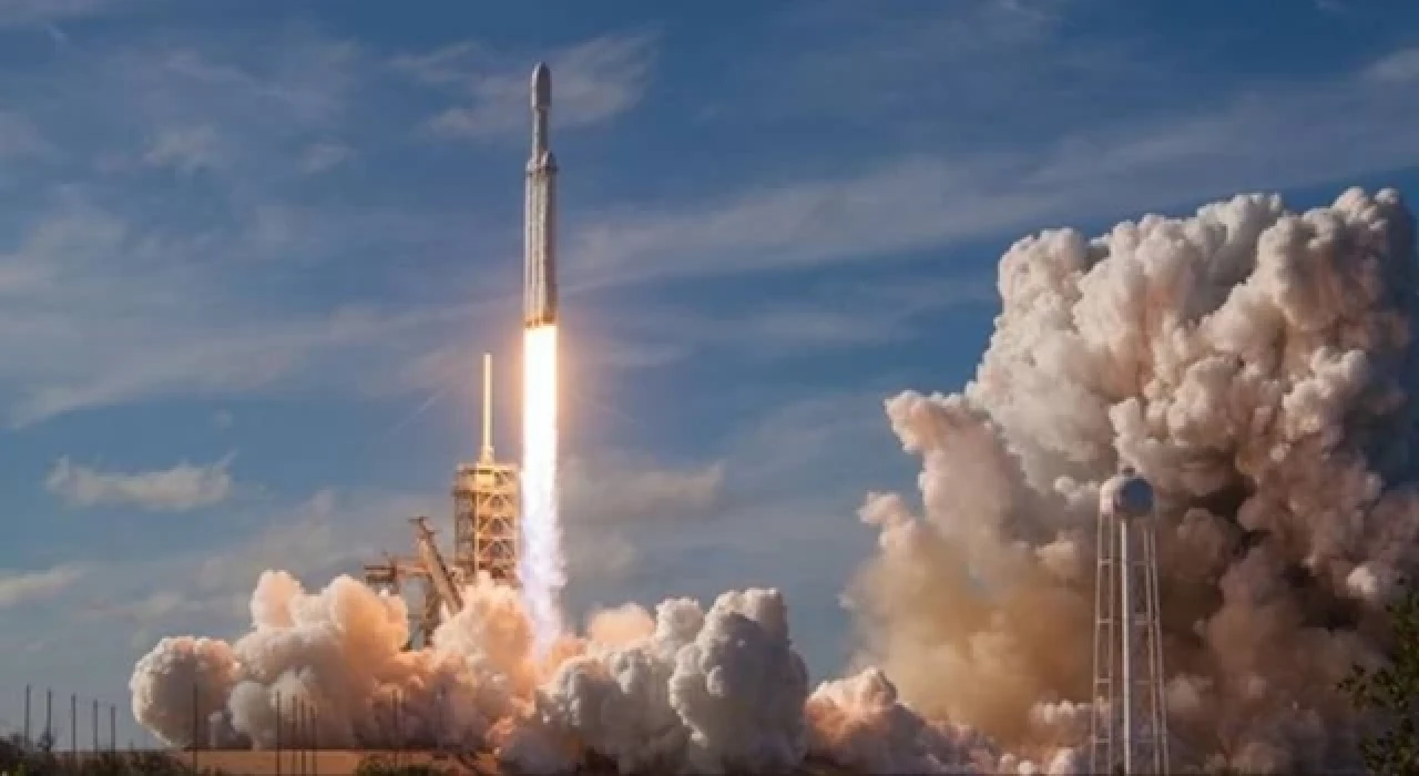 Bakan Kacır: Ankara'da "Uzay Teknoloji Geliştirme Bölgesi" kuracağız