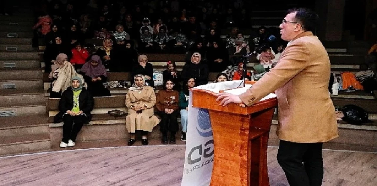 Başkan Savran, 'Mekke’nin Fethi ve Kudüs Gecesi’ programına katıldı