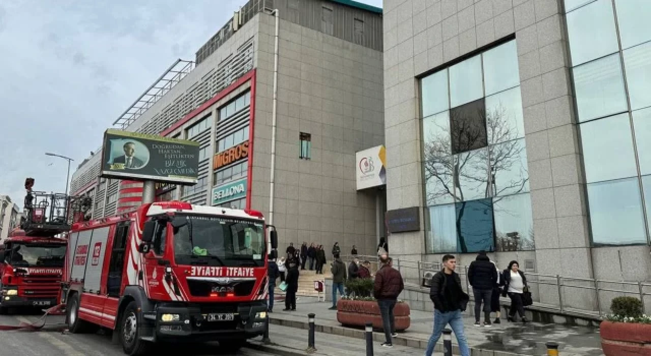 Bayrampaşa Belediyesi'nde yangın