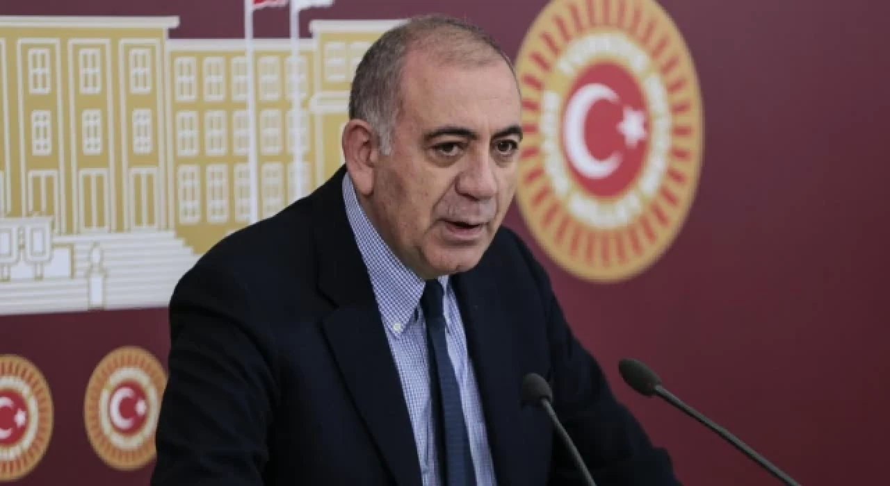 CHP'li Gürsel Tekin: Üniversiteyi bırakanların sayısı 50 ilin nüfusunu geçmiş durumda