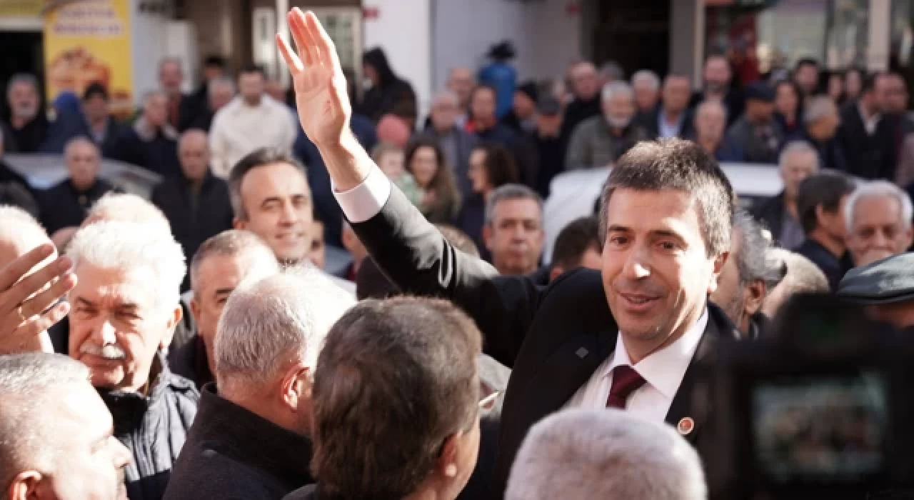 CHP’nin Çatalca adayı Erhan Güzel: İlçemizi hep birlikte güzel günlere taşıyacağız