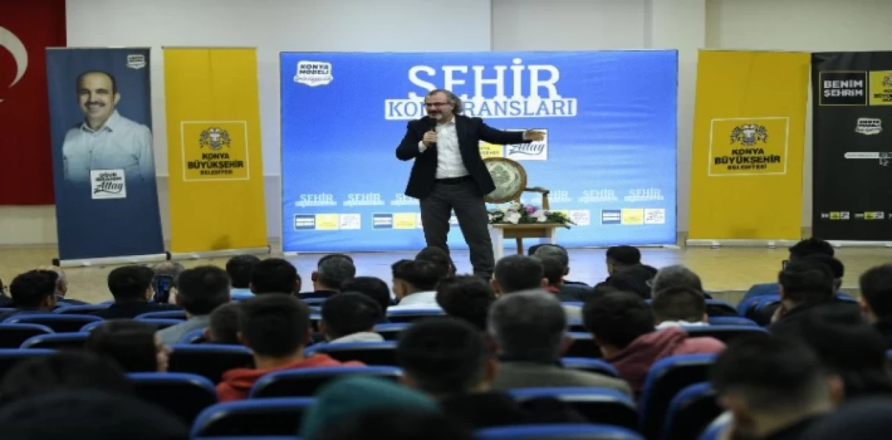 Konya ’Şehir Konferansları’nı sürdürüyor