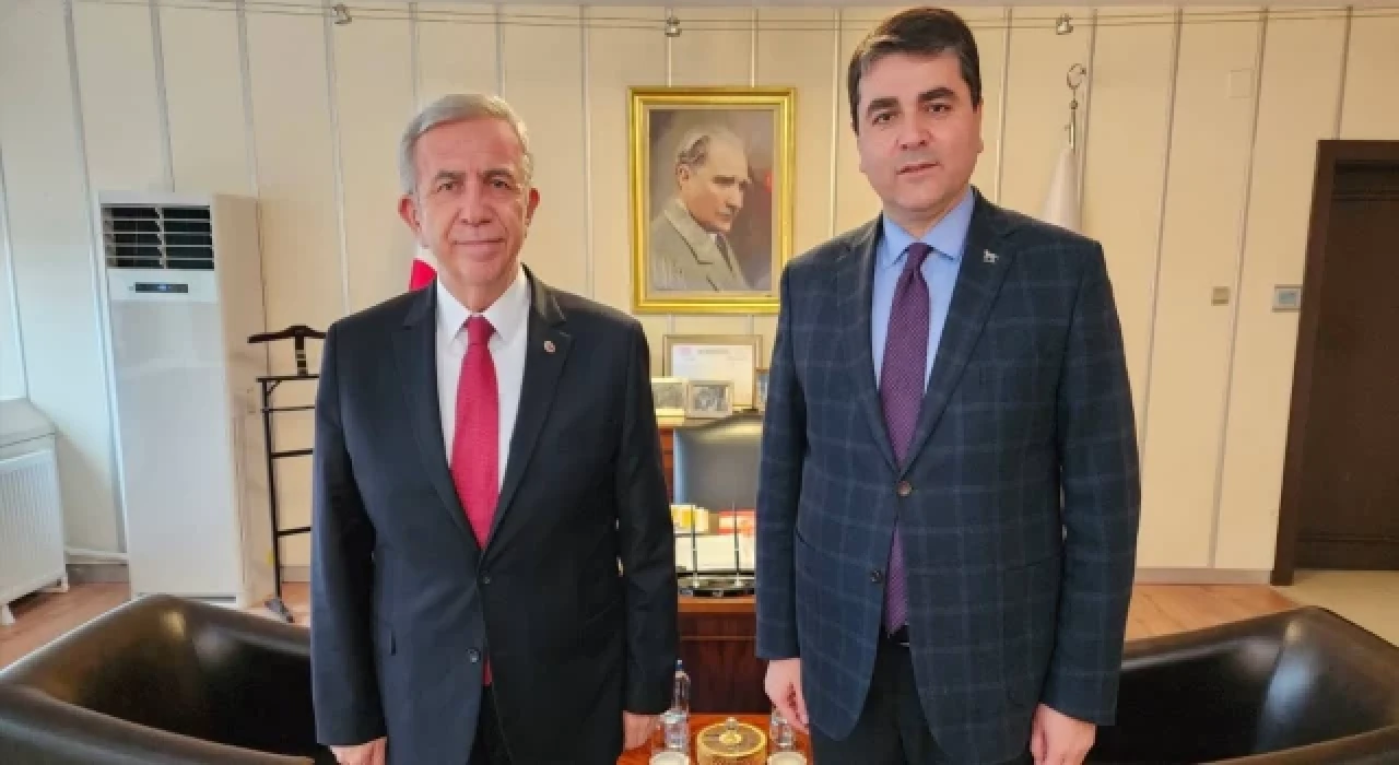 Mansur Yavaş'tan Gültekin Uysal'a ziyaret: Gündem yerel seçim
