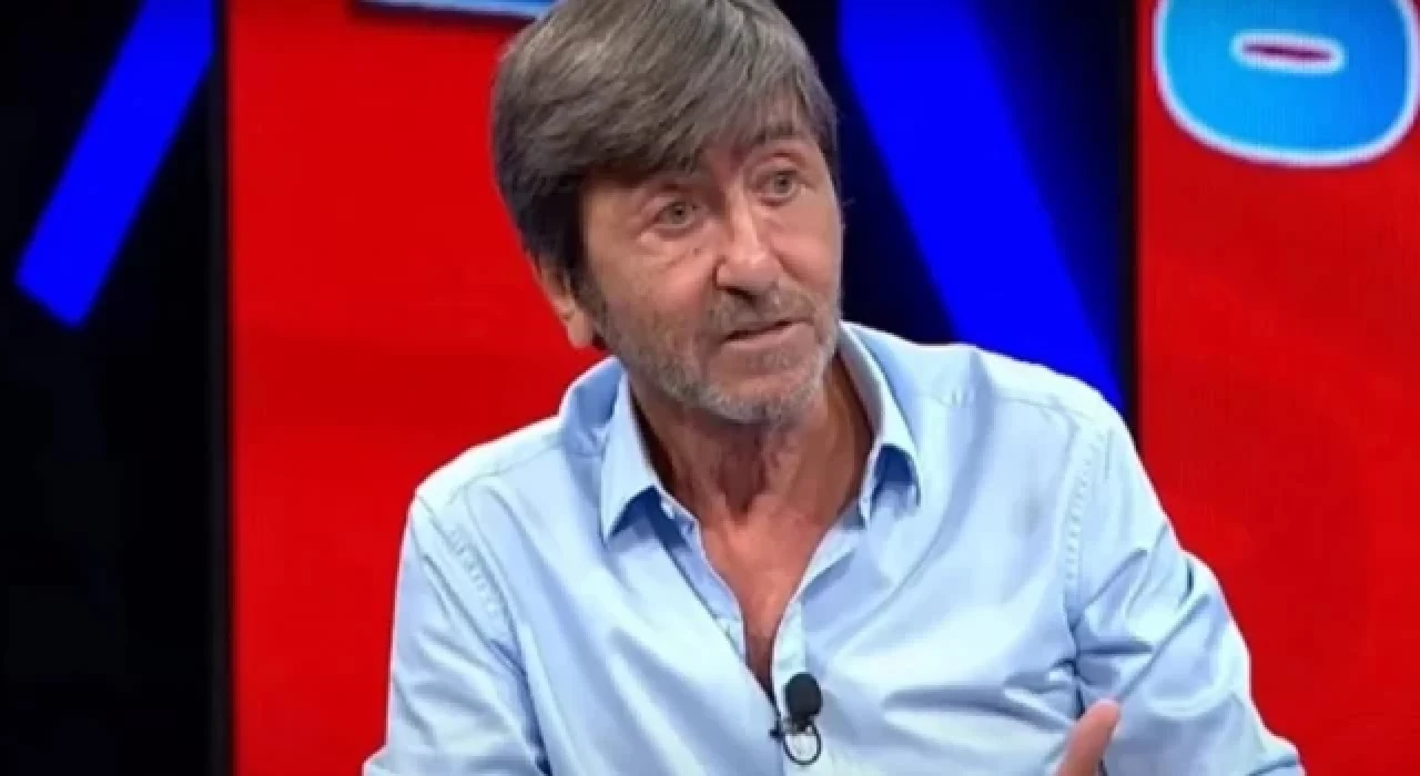 Rıdvan Dilmen: Konferans Ligi'nde Aston Villa-Fenerbahçe finali olacaktır