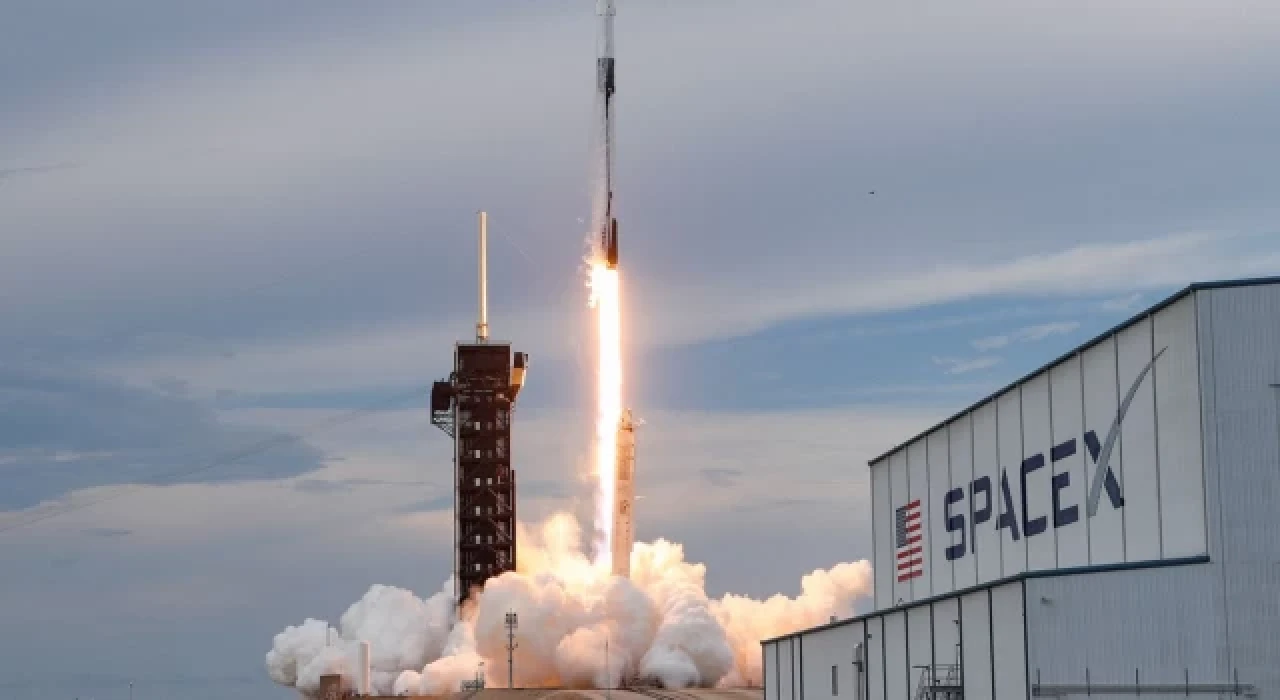 SpaceX, Starship roketi ile "Starlab" özel uzay istasyonunu fırlatacak