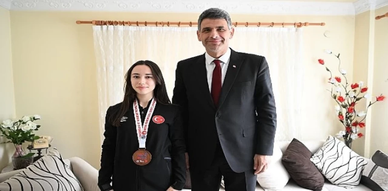 Başkan Kocaman, ”İşte benim kızım”