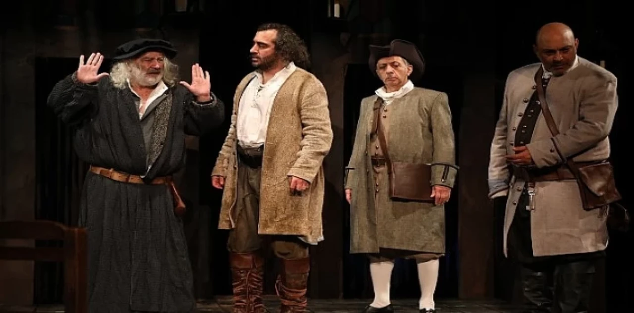 İstanbul Büyükşehir Belediyesi Şehir Tiyatroları’nın beğeniyle izlenen oyunlarından  “Cadı Kazanı” Nilüfer Tiyatro Festivali kapsamında Bursa seyircisiyle buluşuyor