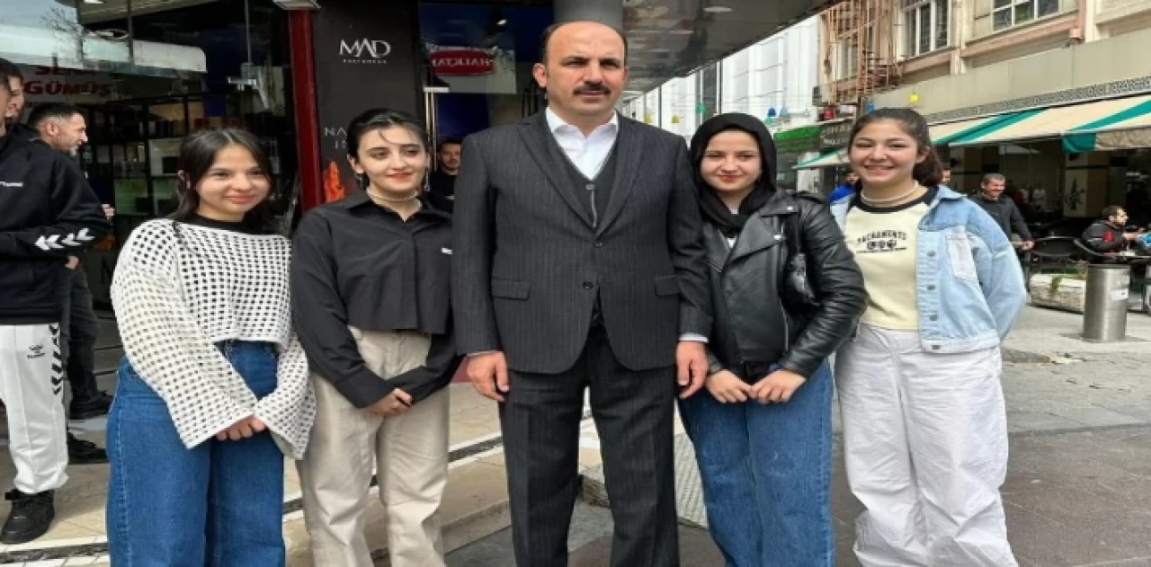 Başkan Altay: ”Gençlerle bağımız en büyük kazanımımız”