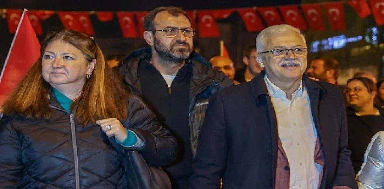 Başkan Deveciler, Bahçelievler Mahallesi’nde Halkla Buluştu