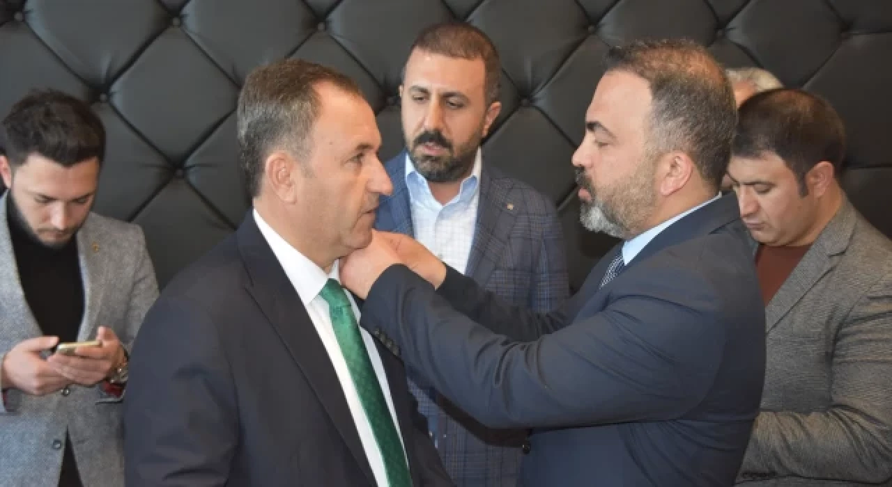 CHP'li belediye başkan adayı AK Parti’ye geçti