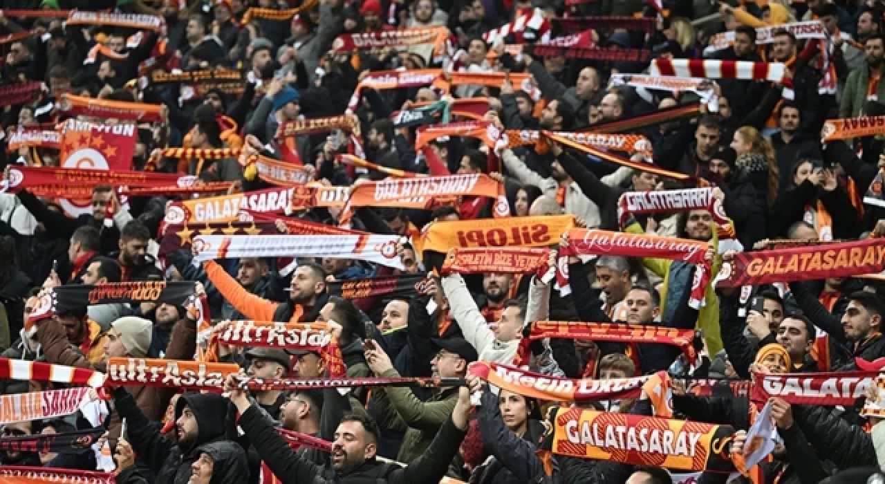 Galatasaray-Çaykur Rizespor maçının devre arasında rahatsızlanan taraftar vefat etti