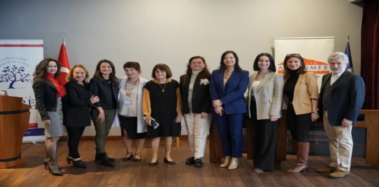 İstanbul Şişli’de ’İyi Yaşlanma’nın püf noktaları konuşuldu