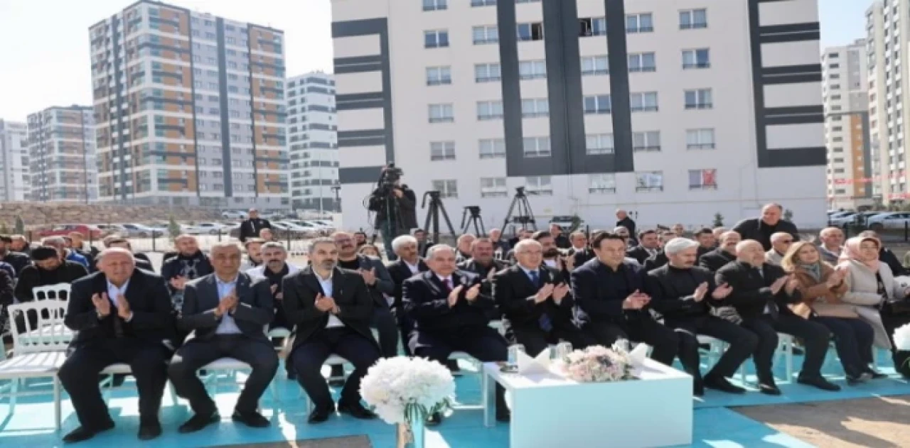 Kayseri Talas’tan eğitime dev destek