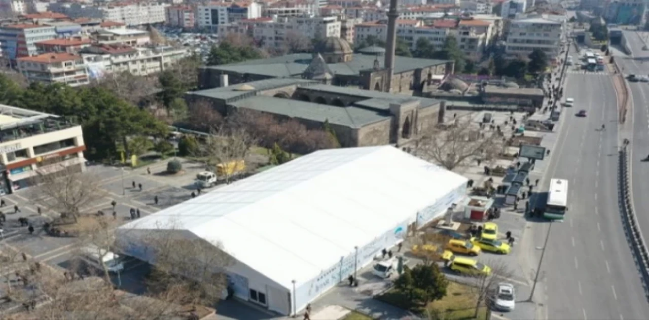 Kayseri’de iftar sofraları Büyükşehir’den