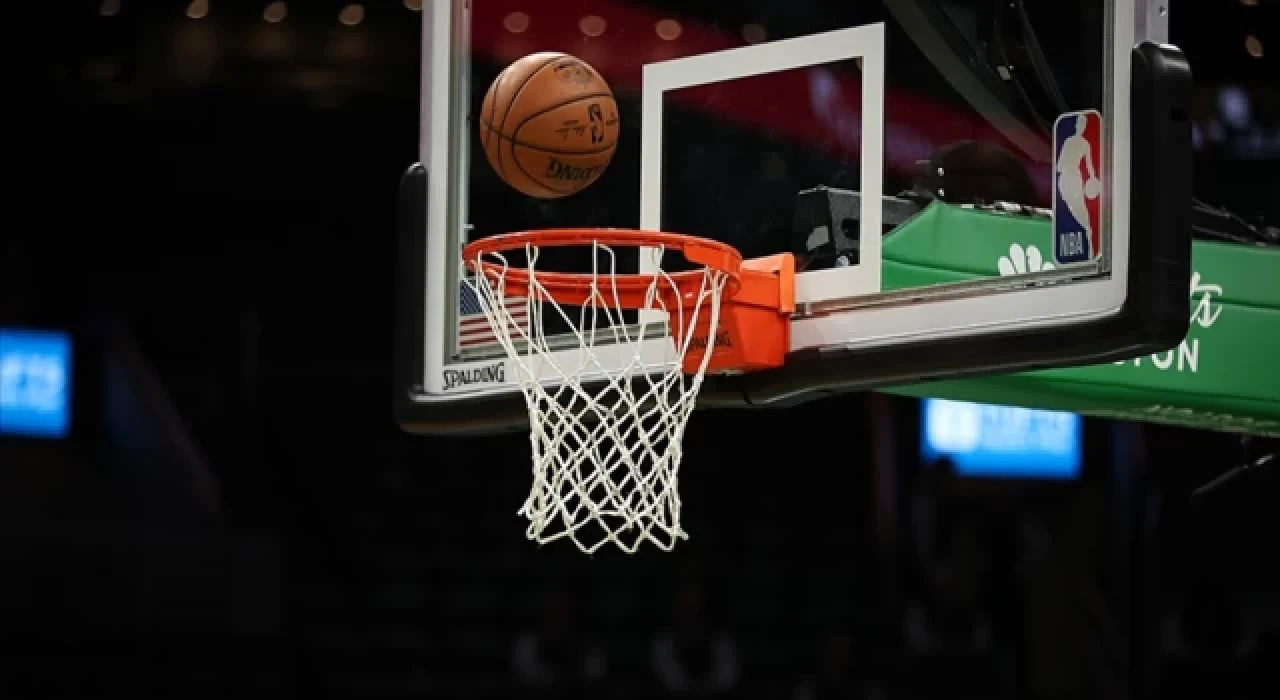 NBA'de Miami Heat'i yenen Denver Nuggets, Batı Konferansı'nın zirvesine yerleşti