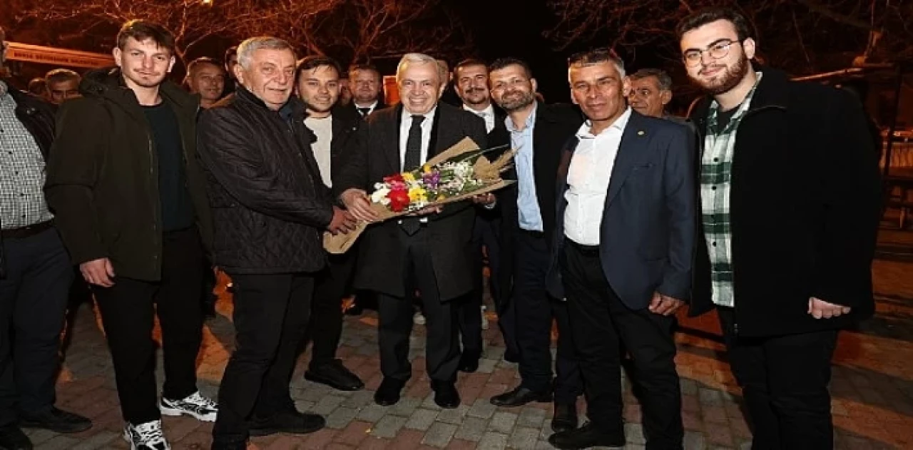 Şadi Özdemir:  Nilüferliler hizmetlerimizin takipçisi olsun