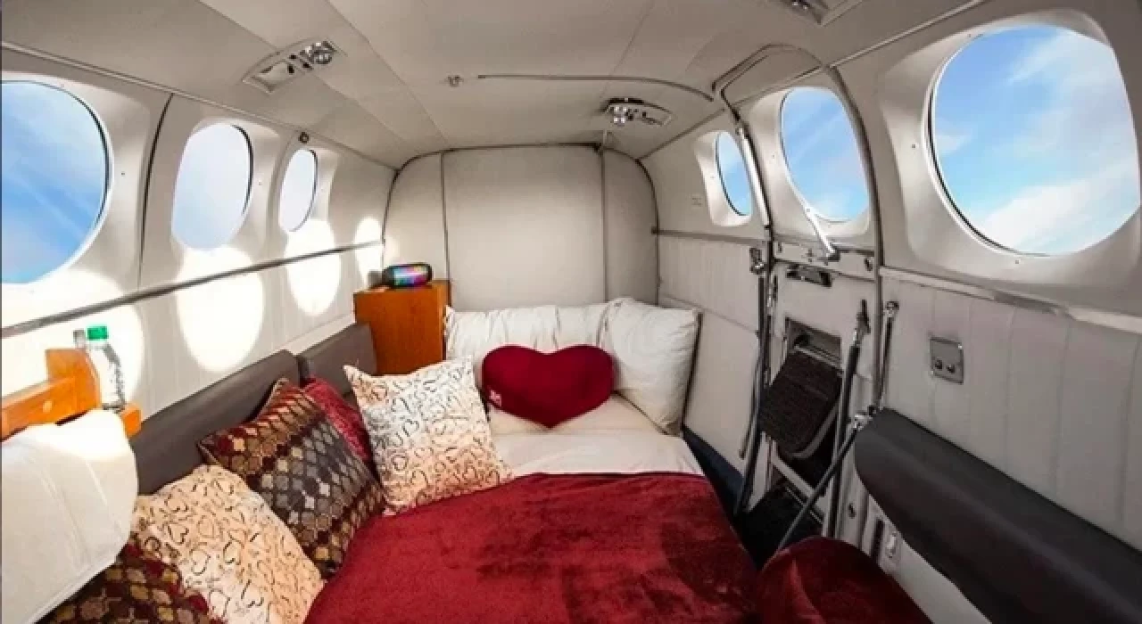 Uçakta cinsel ilişki fırsatı sunan şirketlere yoğun ilgi