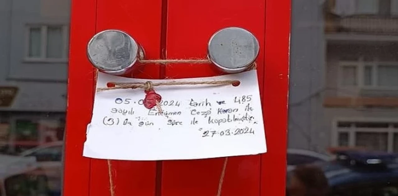 Zabıta Ekipleri 2 Zincir Marketi Mühürledi