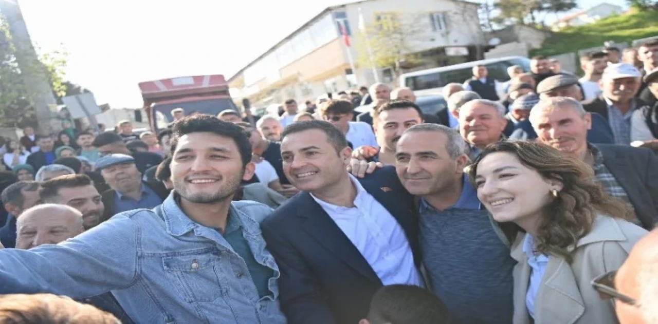 Ahmet Akın’a coşkulu karşılama