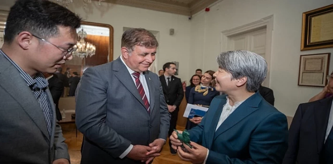 Başkan Cemil Tugay, Çin’in Gansu Eyaleti heyetini ağırladı