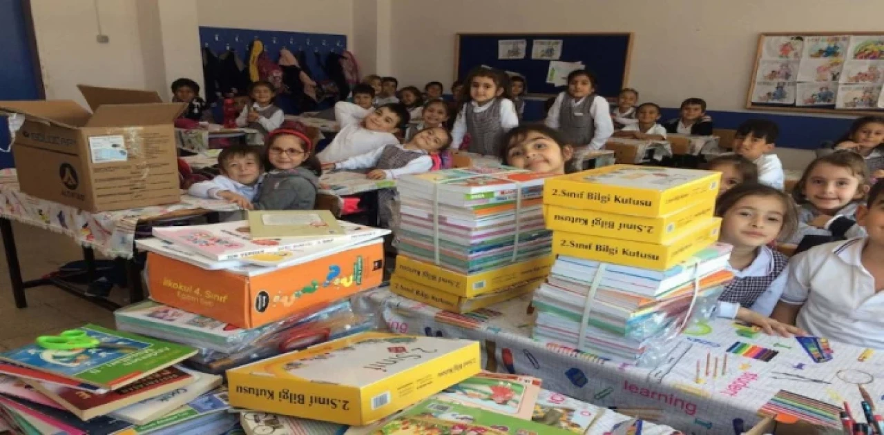 Basketbolseverler Anadolu Efes ?? Aliağa Petkimspor maçına bilet yerine kitap ile girecek