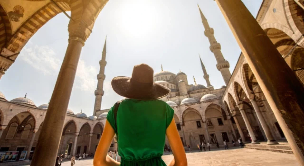 En fazla turist komşu ülkelerden geldi