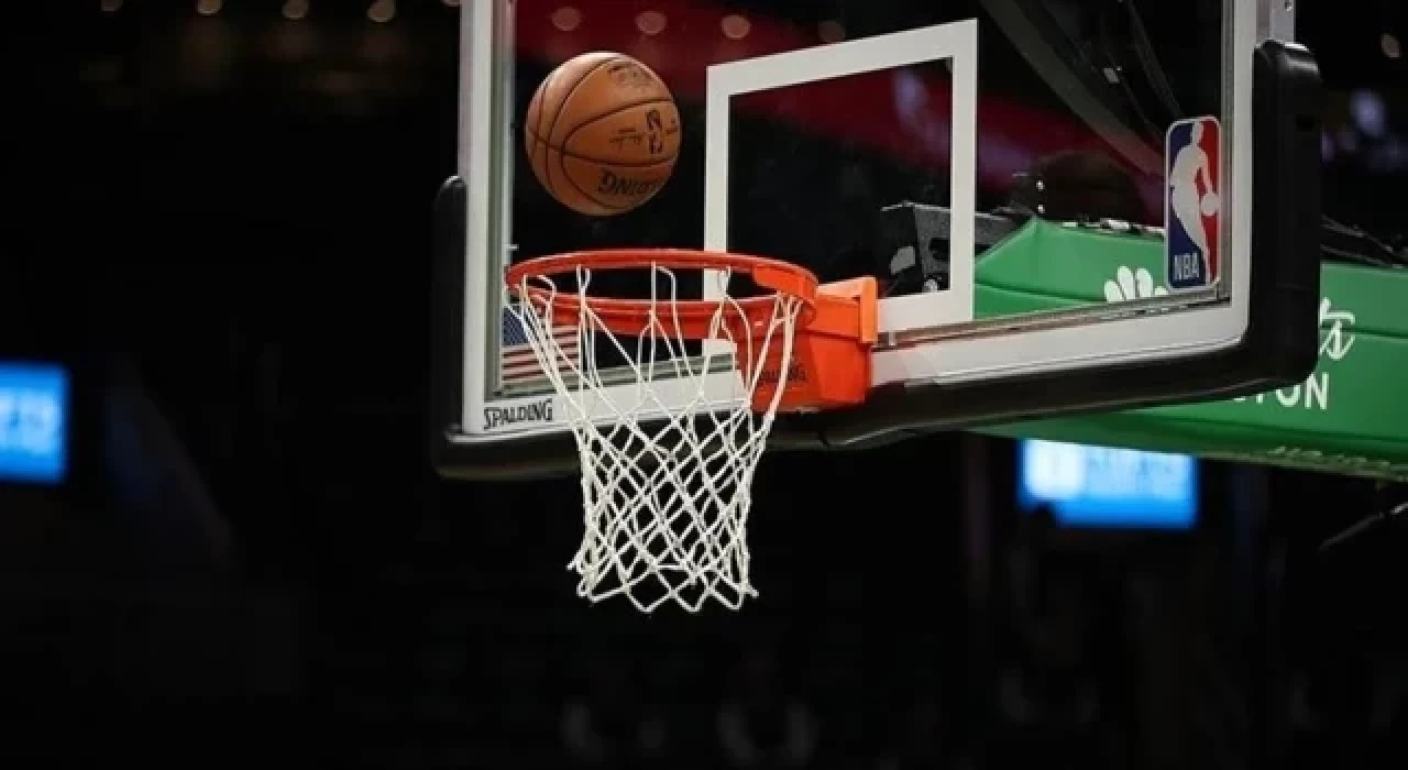 NBA play-off'larında Heat, Celtics'i yenerek seriyi 1-1 yaptı