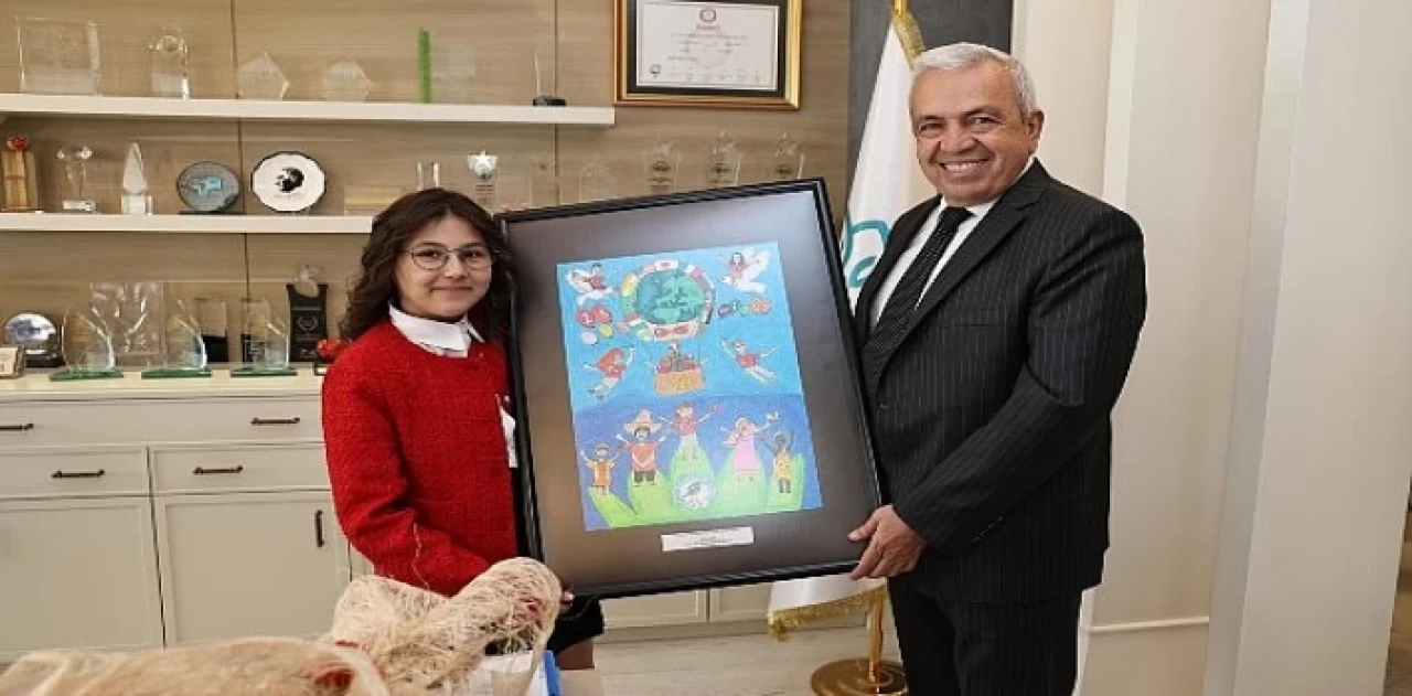 Nilüfer’in genç başkanından okul ve kütüphane projesi