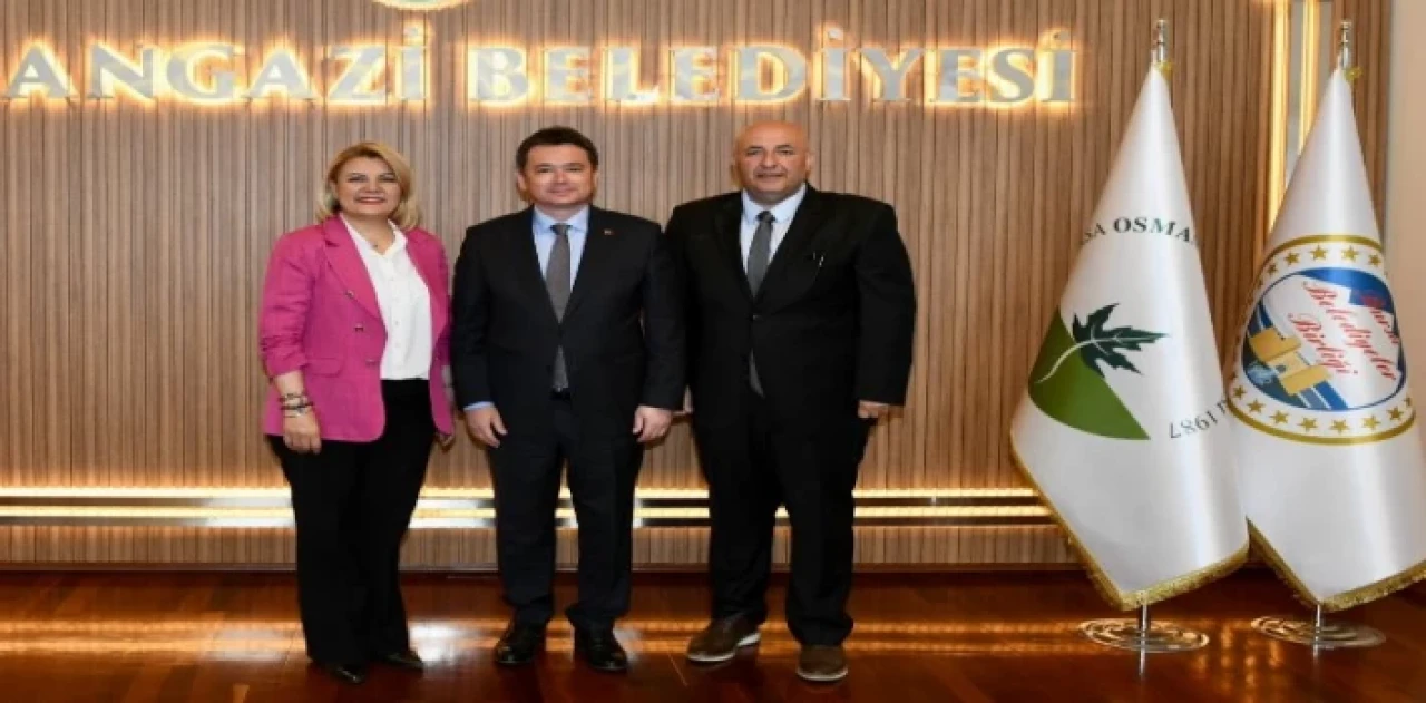 Osmangazi’ye İzmit’ten ’hayırlı olsun’ ziyareti